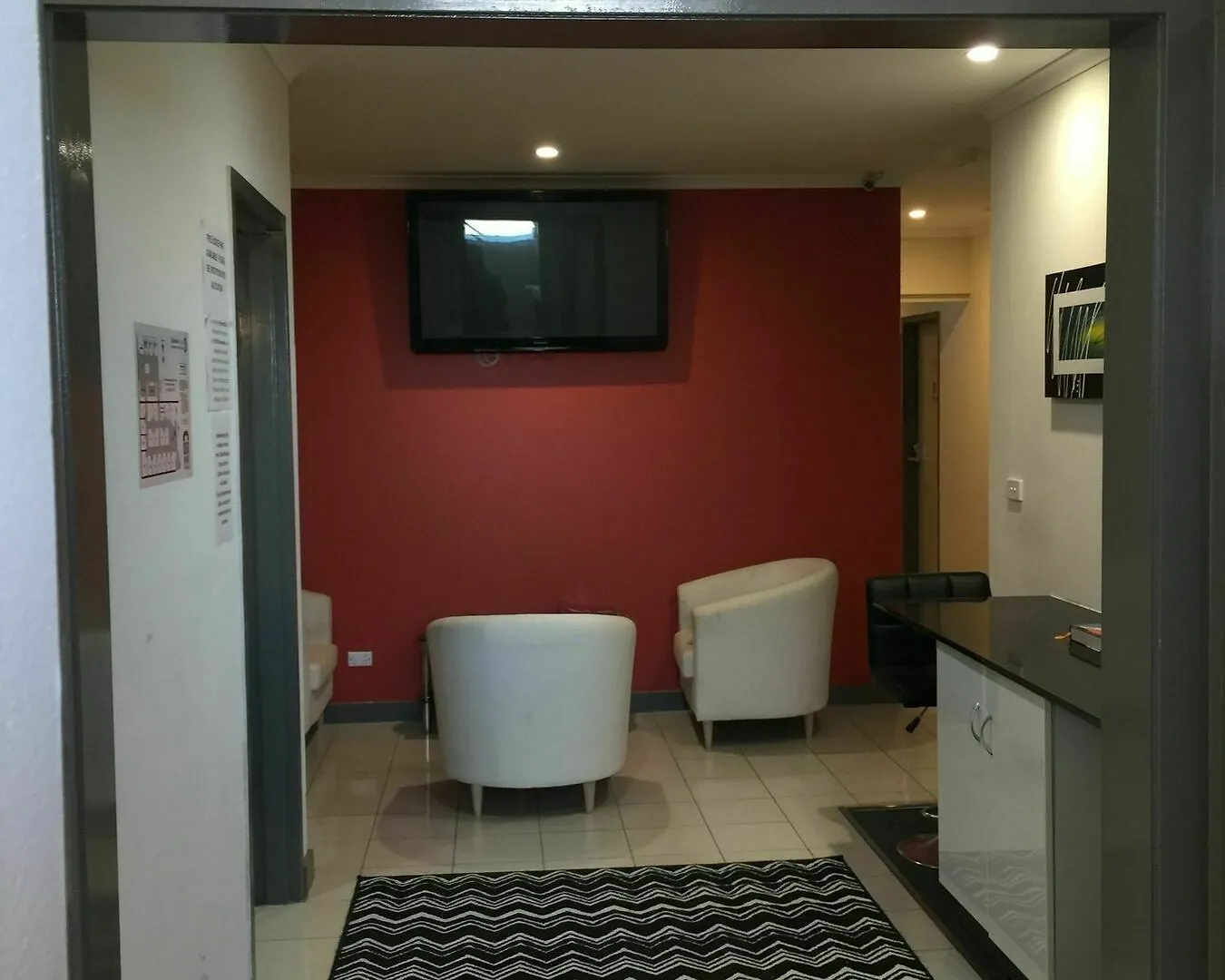 ** Hotel Dickson Central - Hostel Canberra Australia