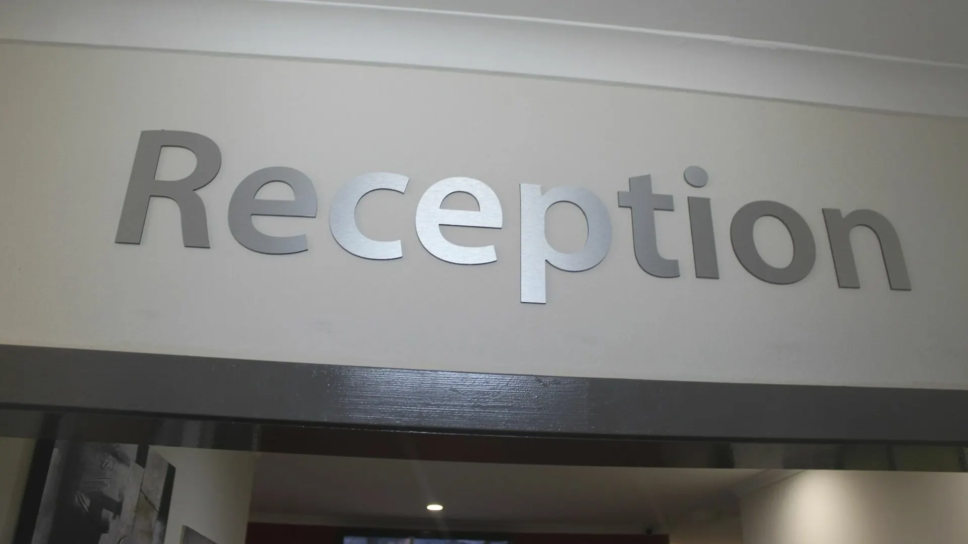 Hotel Dickson Central - Hostel Canberra